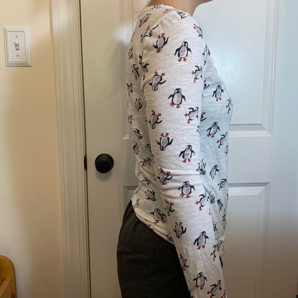 Aeropostale Long Sleeve T Cute Penguin - Picture 4 of 12